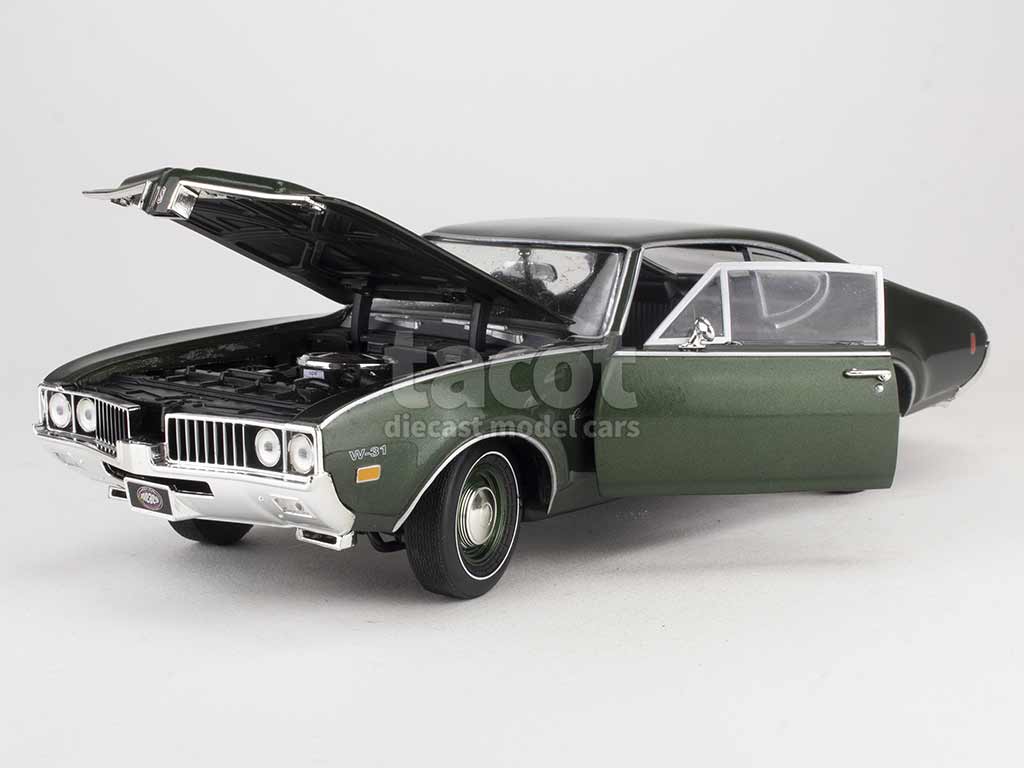 98596 Oldsmobile Cutlass S W-31 1969