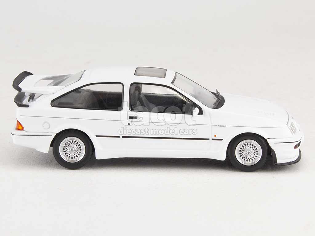 98676 Ford Sierra RS500 Cosworth 1987
