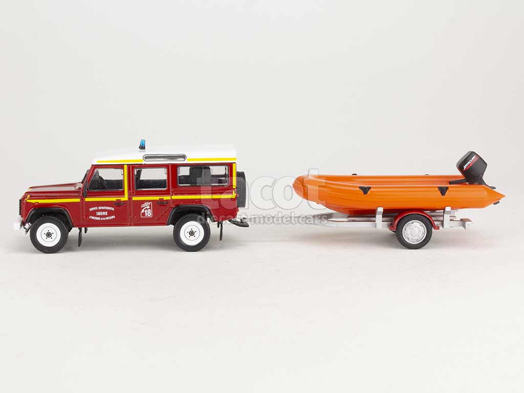 98719 Land Rover Defender VLHR Pompiers