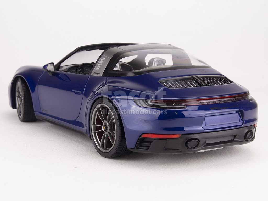 98747 Porsche 911/992 Targa 4 GTS 2021