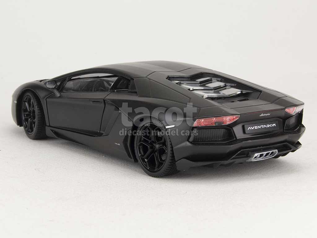 98765 Lamborghini Aventador LP 700-4 2011