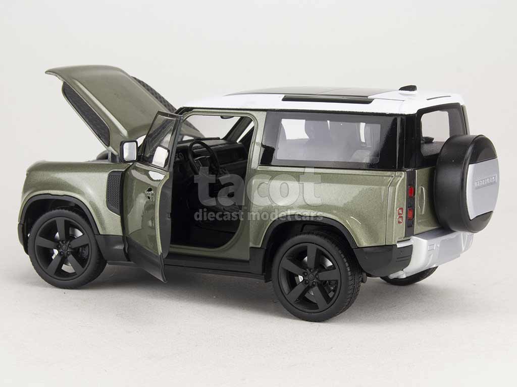 98767 Land Rover Defender 2020