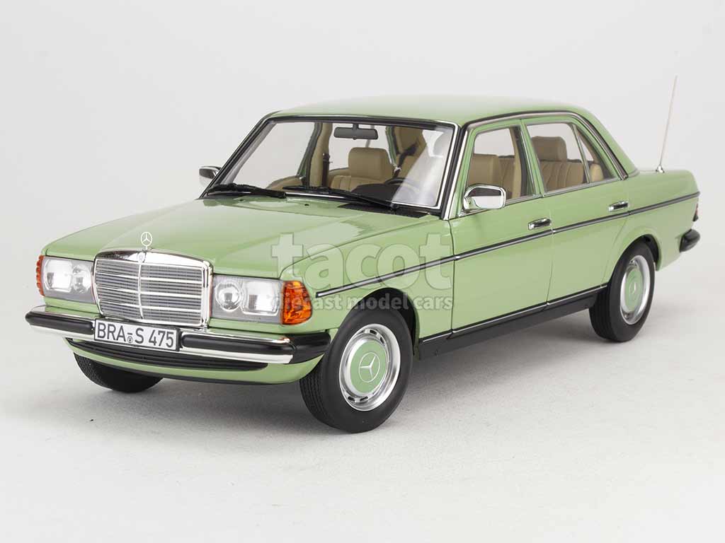 98796 Mercedes 200/ W123 1982