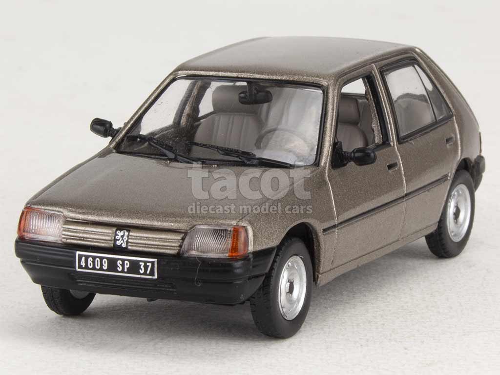 98816 Peugeot 205 GL 5 Doors 1988