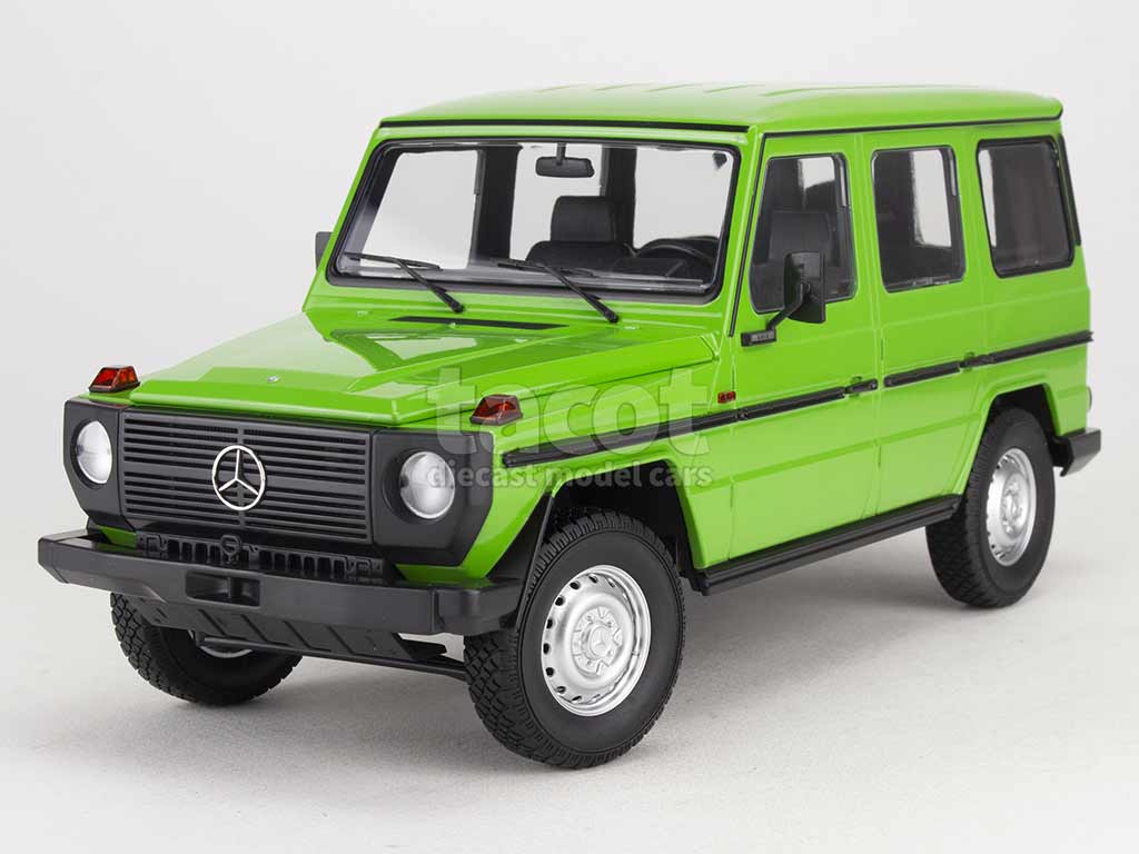 98895 Mercedes 230 G LWB/ W460 1980