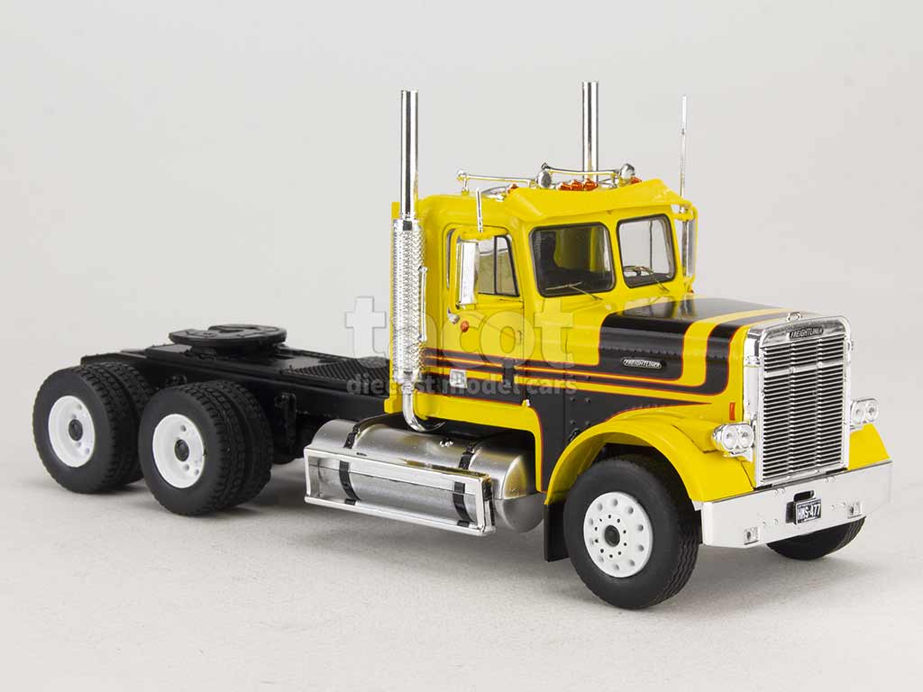 98924 Freightliner FLC 120 64 T Tracteur 1977