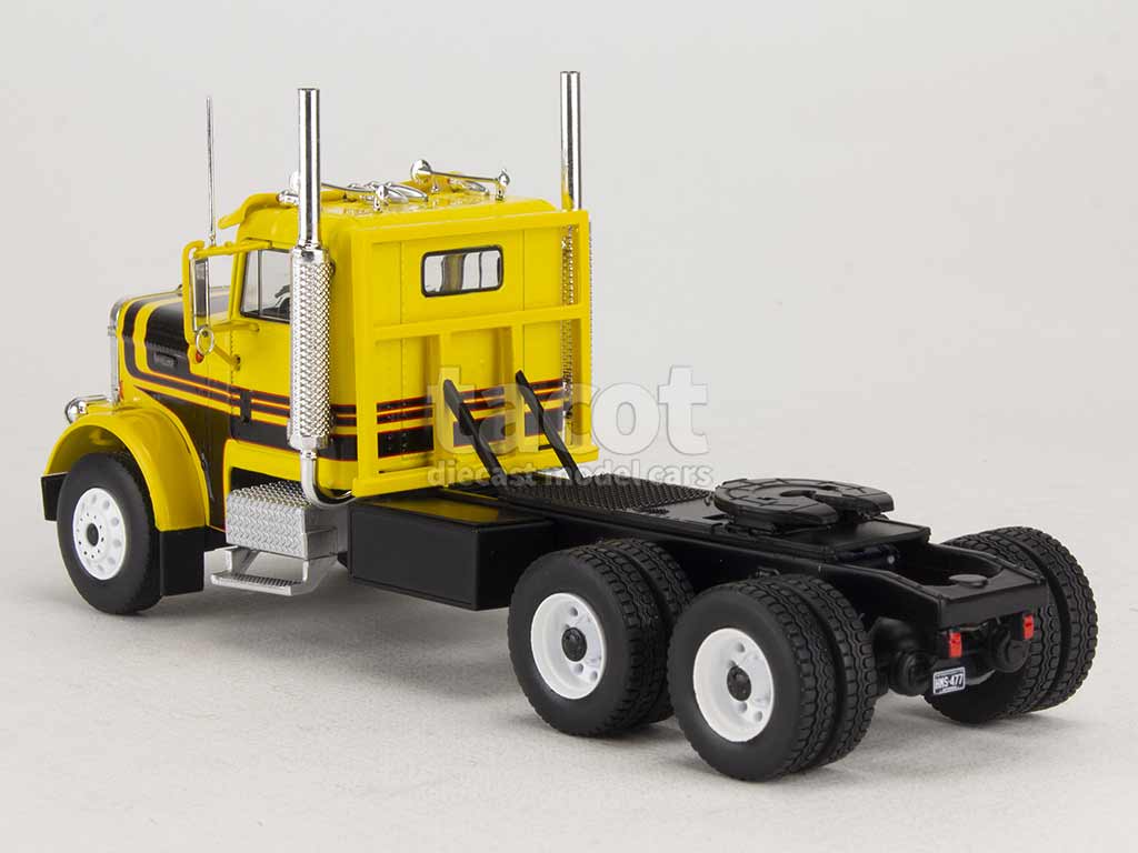 98924 Freightliner FLC 120 64 T Tracteur 1977