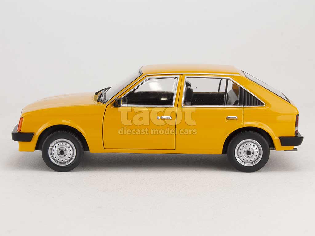 98931 Opel Kadett D 1979