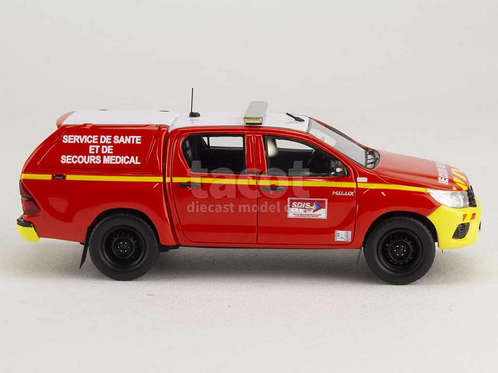 98959 Toyota Hilux Double Cabine VLSSSM Pompiers