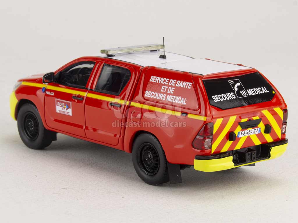 98959 Toyota Hilux Double Cabine VLSSSM Pompiers