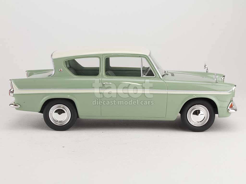 98972 Ford Anglia 105E 1961