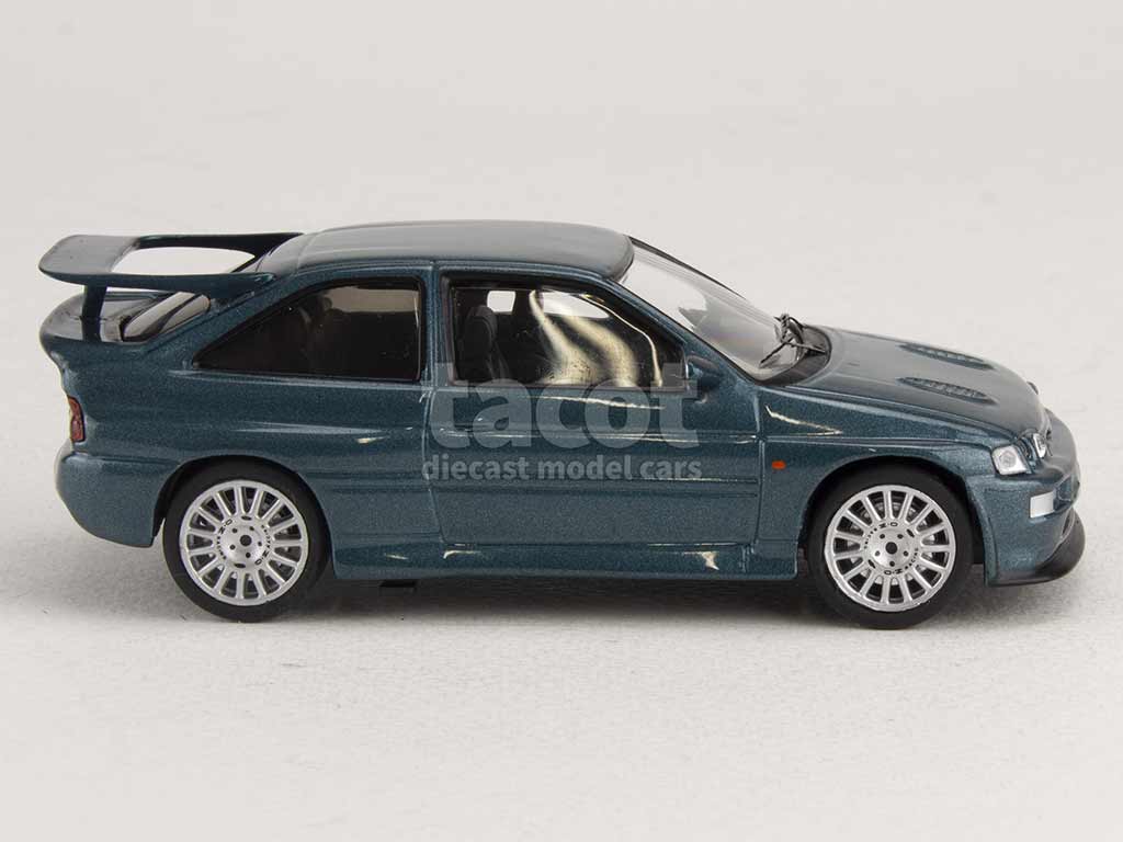 99047 Ford Escort RS Cosworth 1994