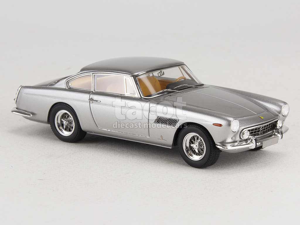 Matrix 1/18 Ferrari 250GT/E 2+2 1960 Yellow | eBay