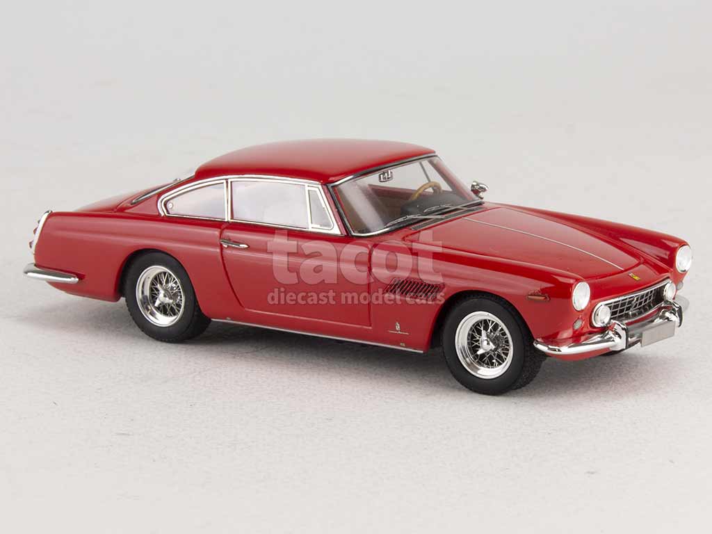 Ferrari 250 GT E 2 2 Coup Pininfarina 1960 Matrix 1 43 Autos ferrari-250-gt-e-2-2-coup-pininfarina-1960-matrix-1-43-autos