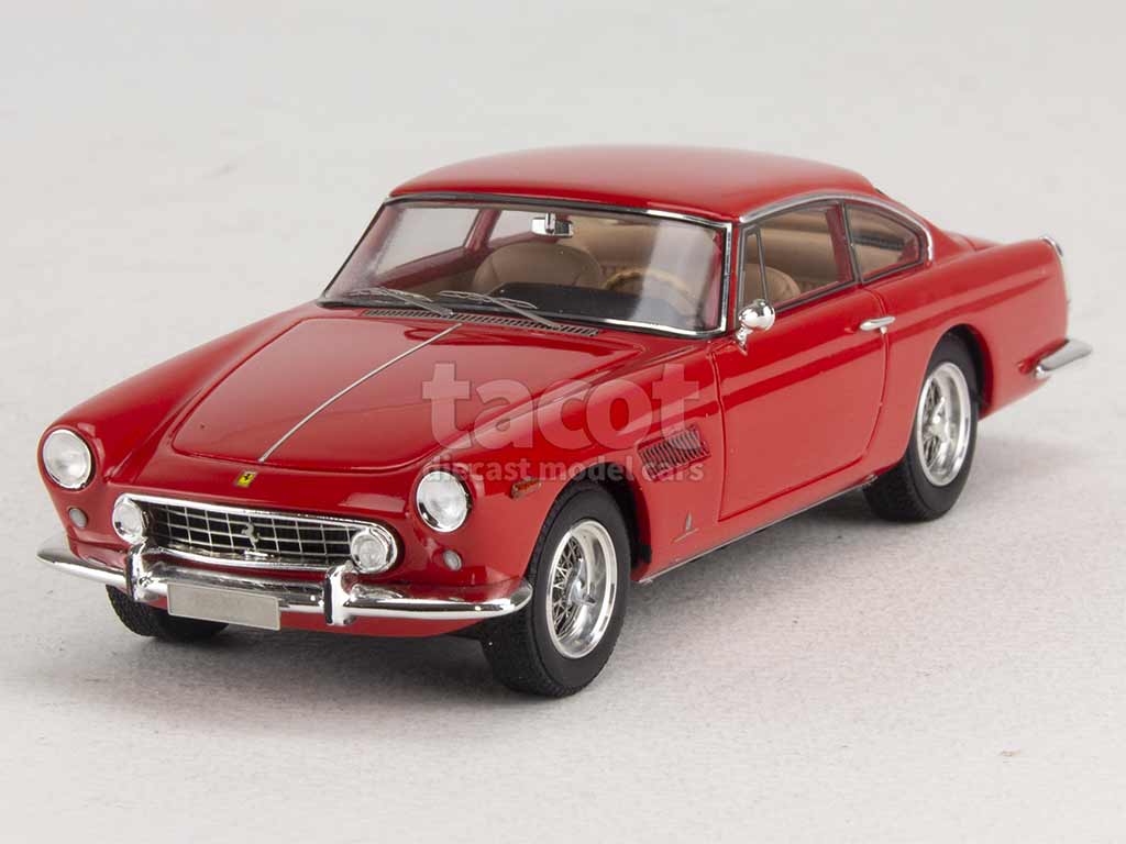 Ferrari 250 GT E 2 2 Coup Pininfarina 1960 Matrix 1 43 Autos ferrari-250-gt-e-2-2-coup-pininfarina-1960-matrix-1-43-autos