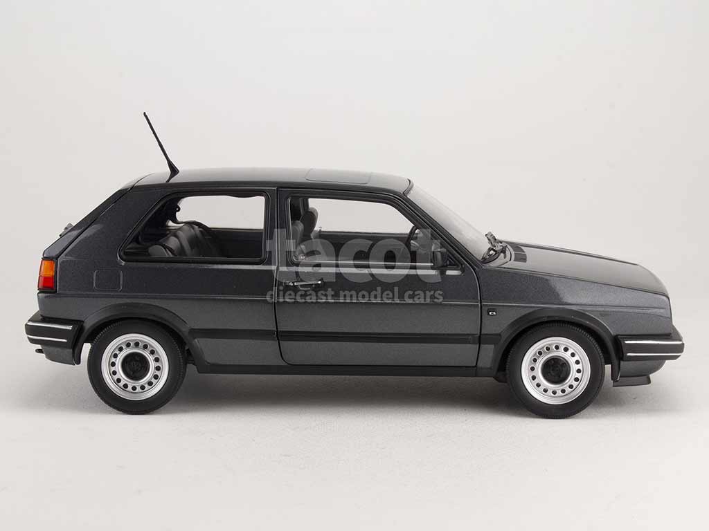 99138 Volkswagen Golf II CL 3 Doors 1988