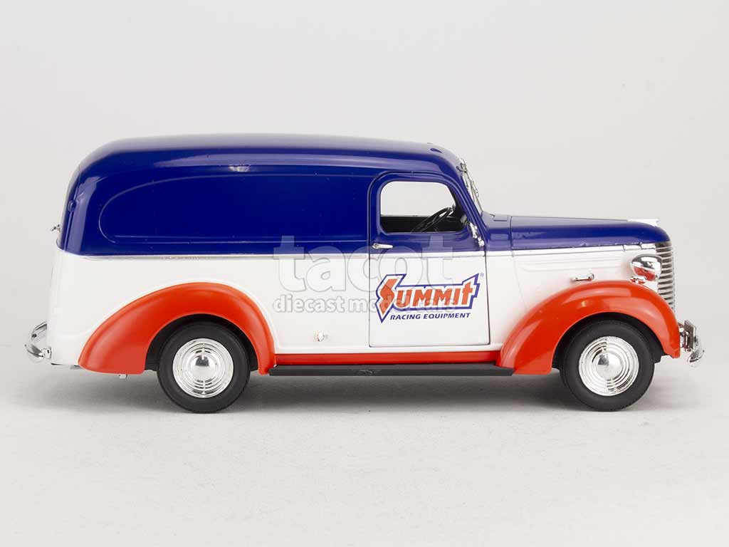 99227 Chevrolet Panel Truck 1939
