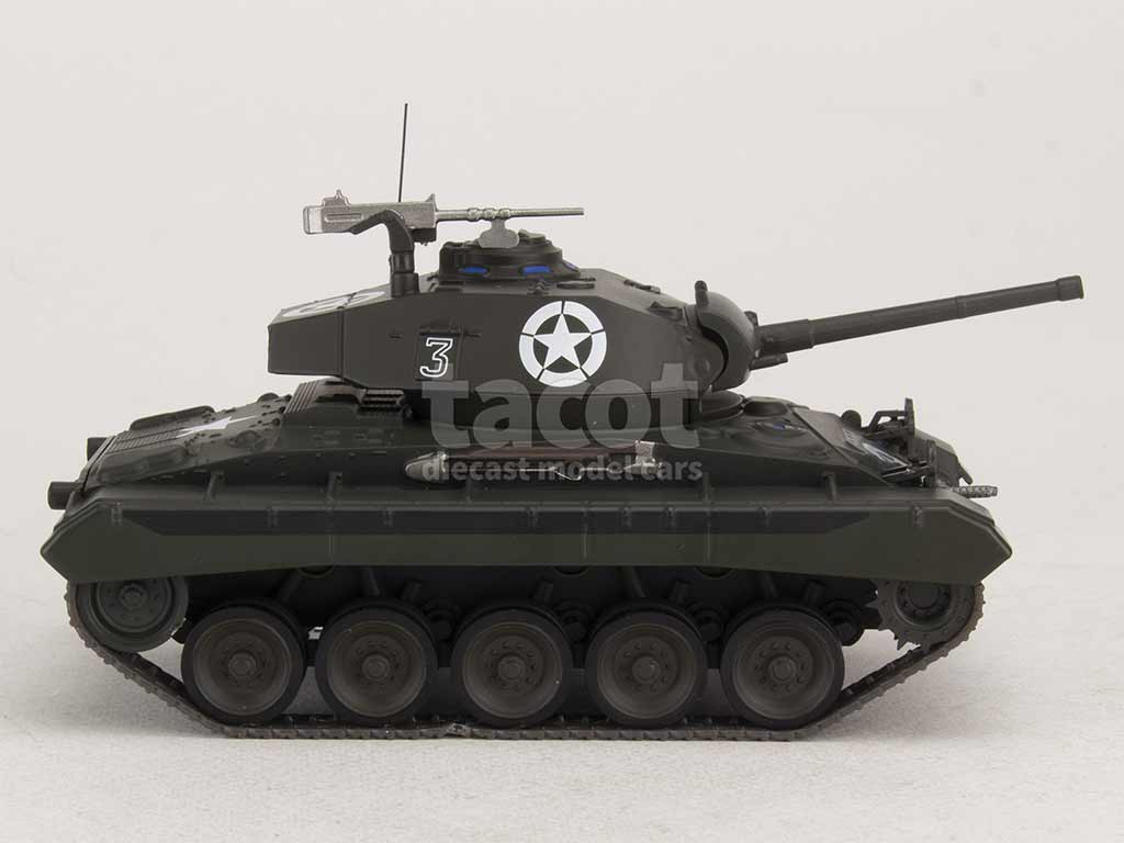 Chars de combat 53 - M24 Chaffee Italie avril 1945 Ixo 1/43