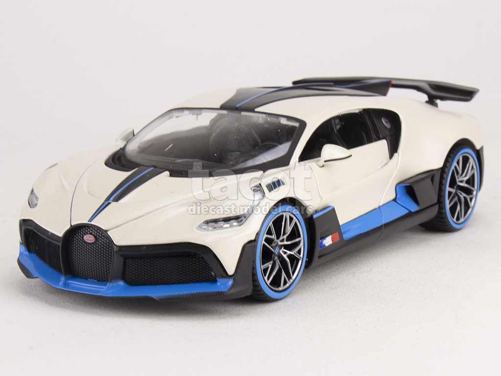 99264 Bugatti Divo 2019