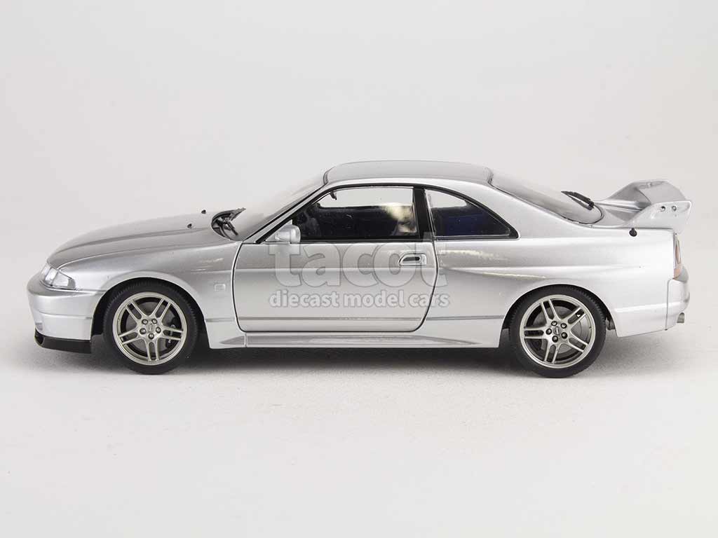 99271 Nissan Skyline GT-R/ R33 1997