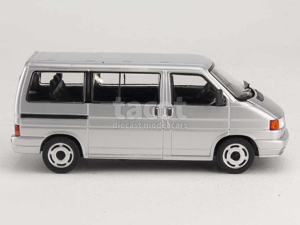 99299 Volkswagen T4 Caravelle Multivan 1990