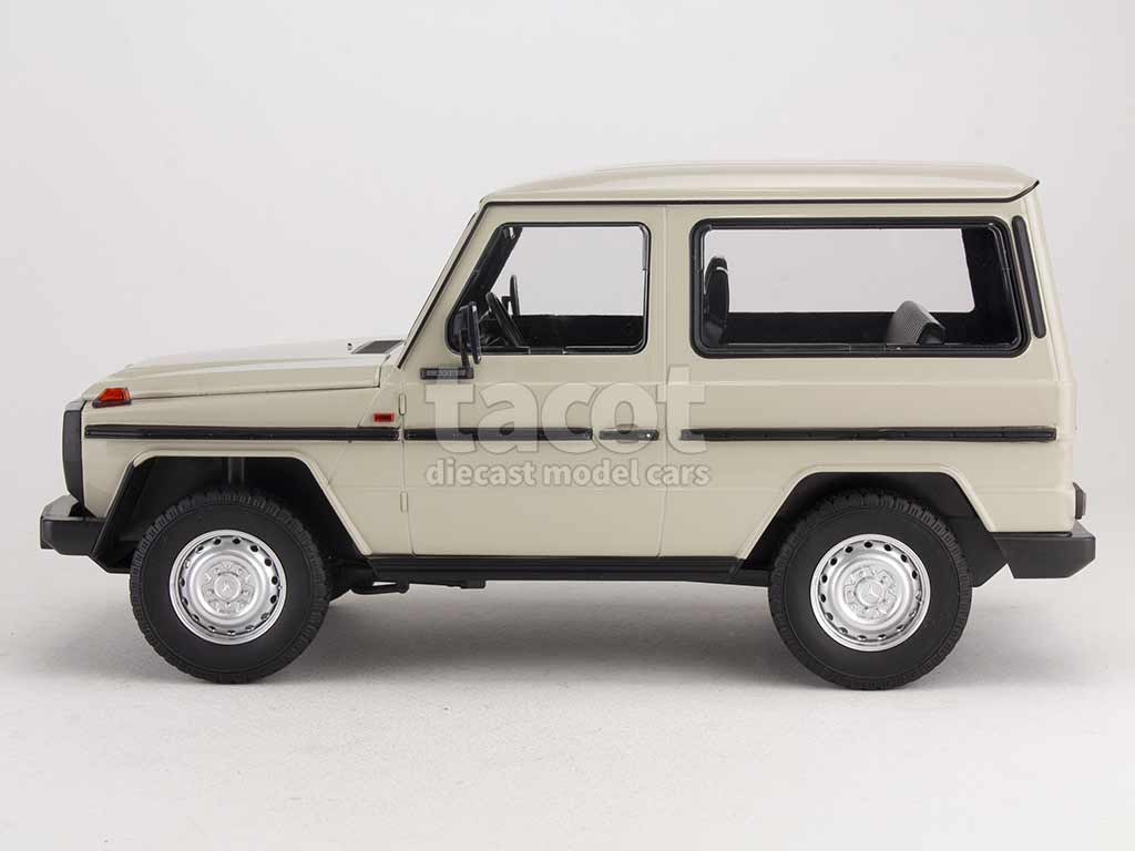 99313 Mercedes 230 G SWB/ W460 1980