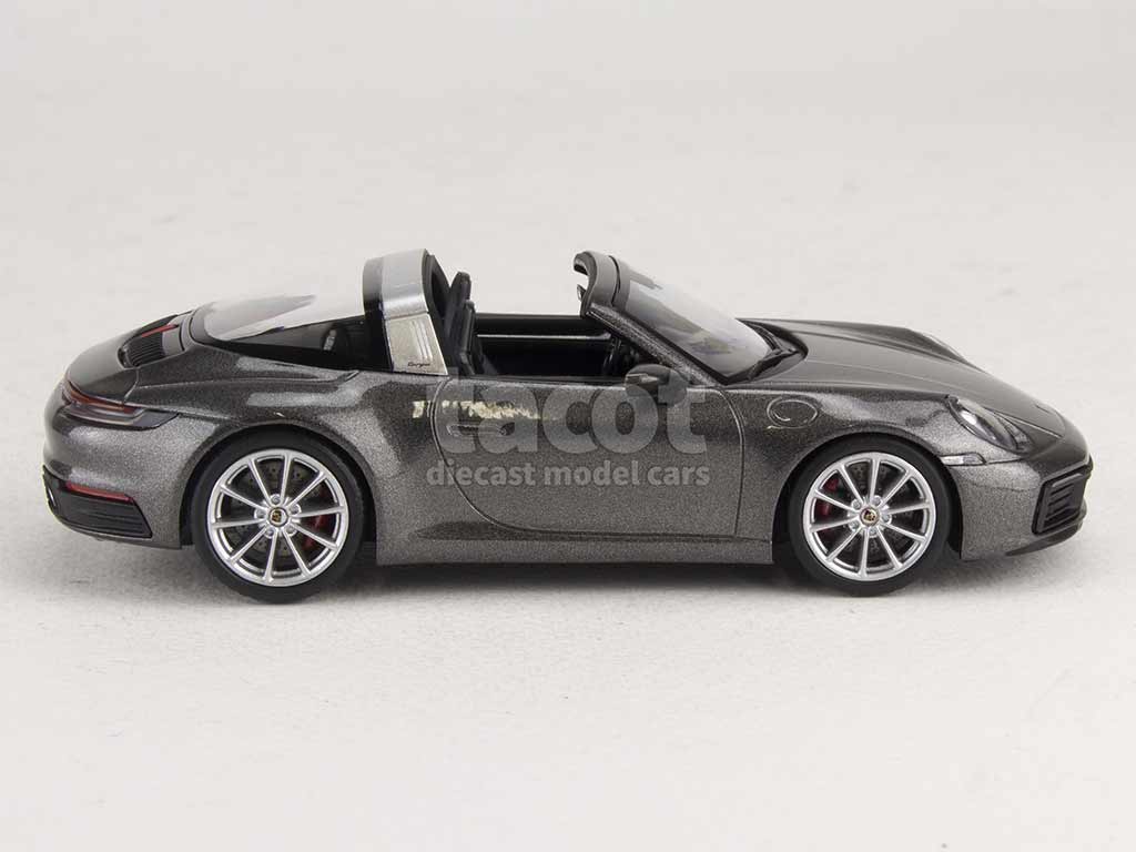 99320 Porsche 911/992 Targa 4S 2020