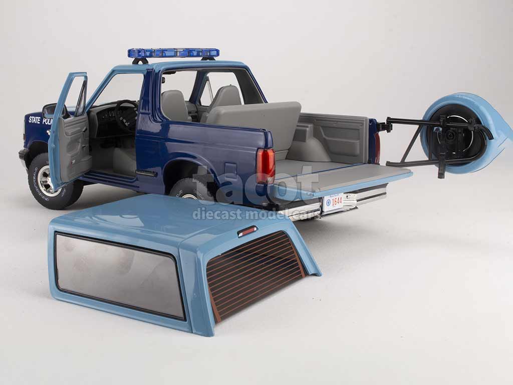 99334 Ford Bronco XLT Police 1996
