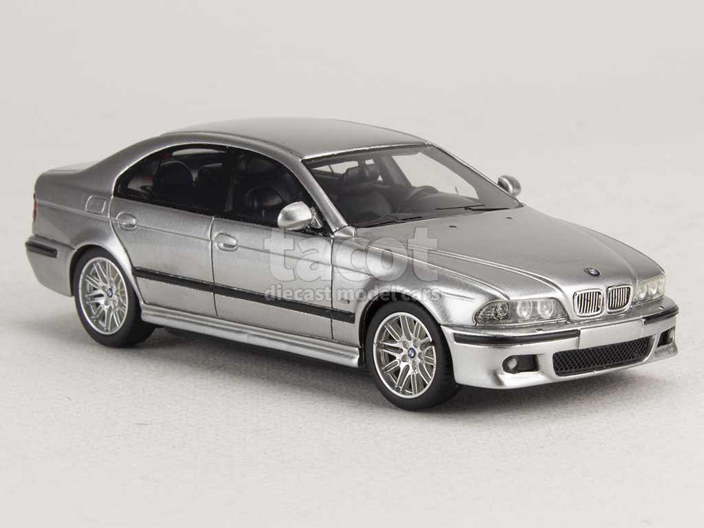99389 BMW M5/ E39 2002
