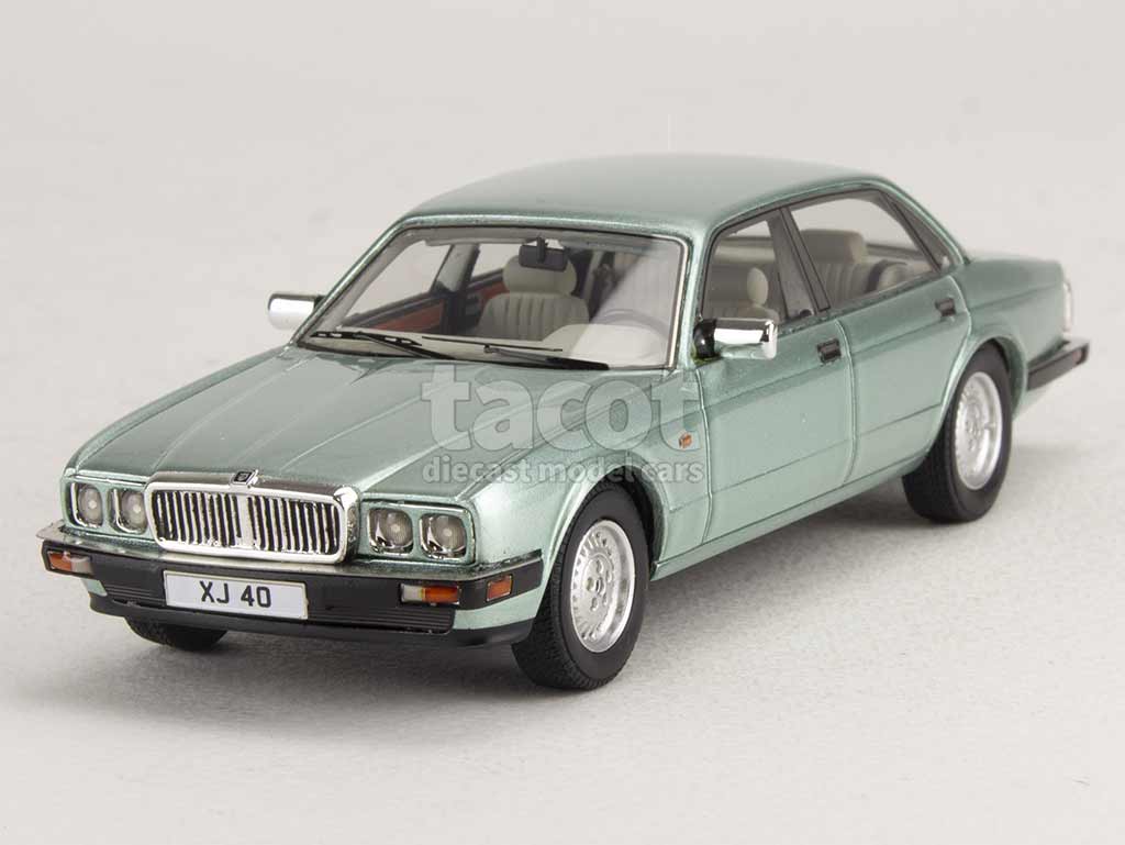Jaguar - XJ40 Sovereign 1990 - Neo - 1/43 - Autos Miniatures Tacot