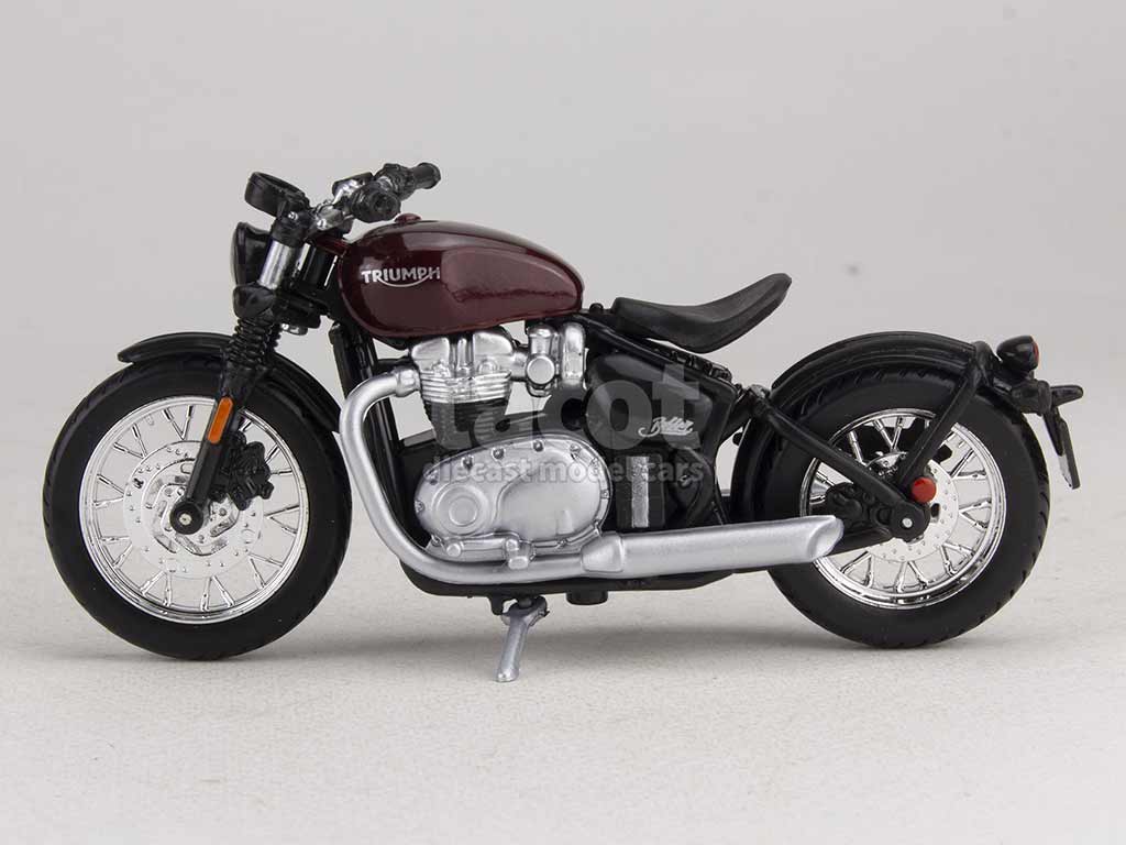 99497 Triumph Bonneville Bobber
