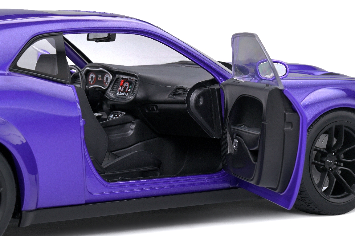 99645 Dodge Challenger R/T Scat Pack Widebody 2020