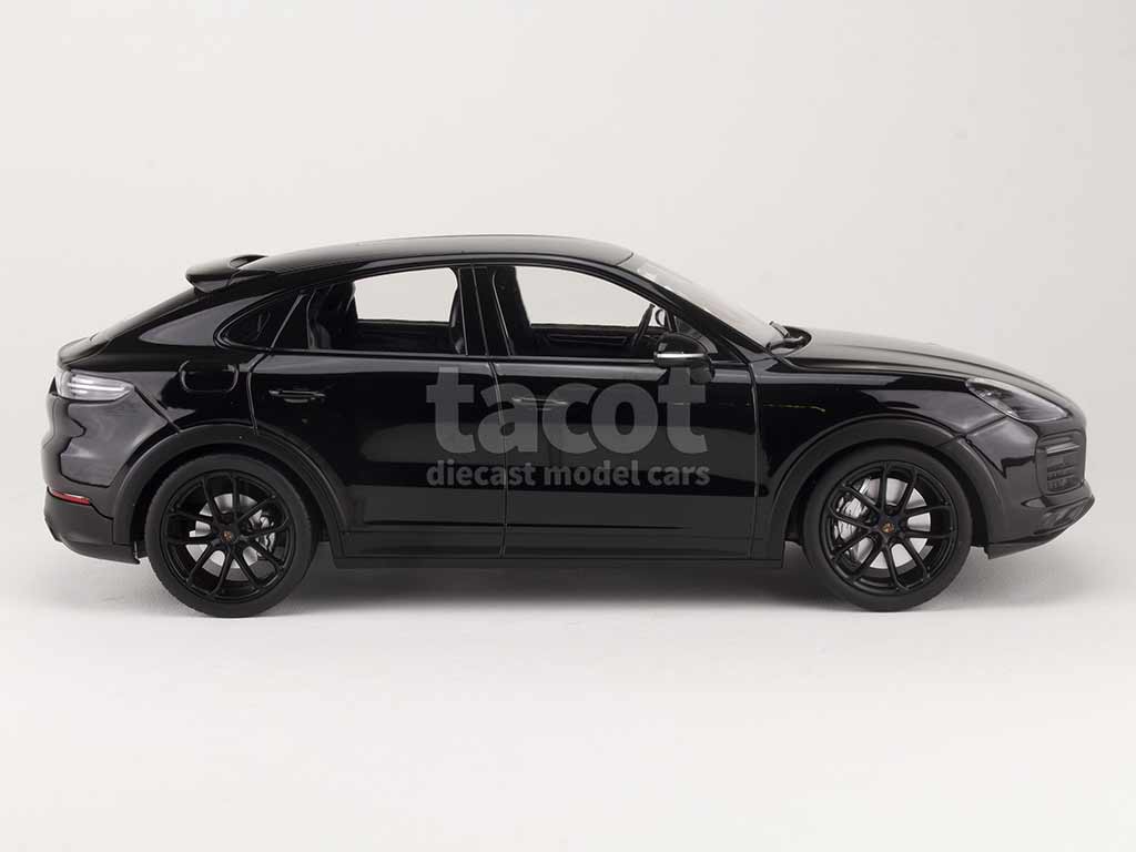99686 Porsche Cayenne S Coupé 2019