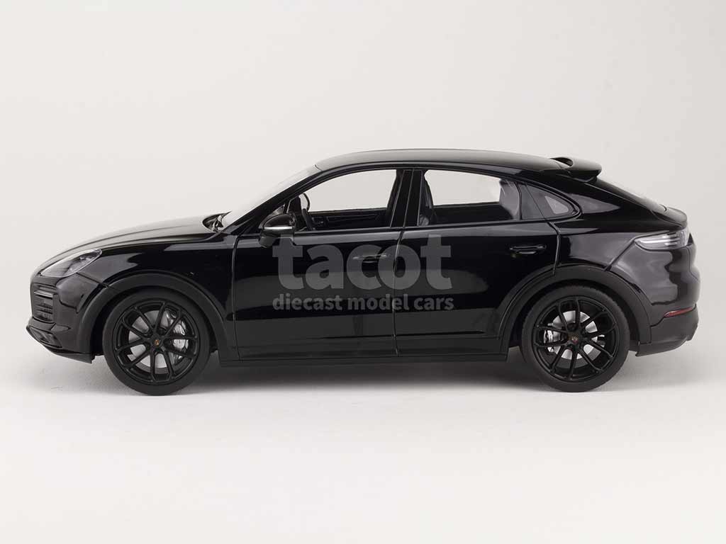 99686 Porsche Cayenne S Coupé 2019