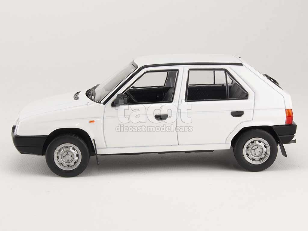 99706 Skoda Favorit 1989