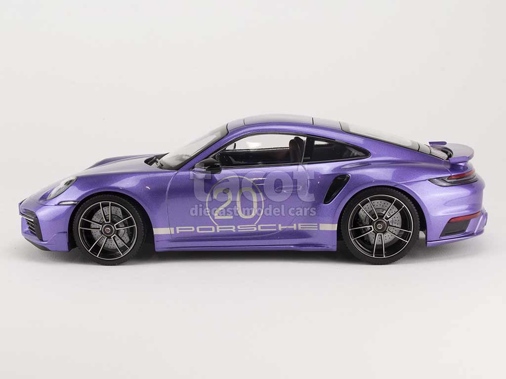 99740 Porsche 911/992 Turbo S 2021