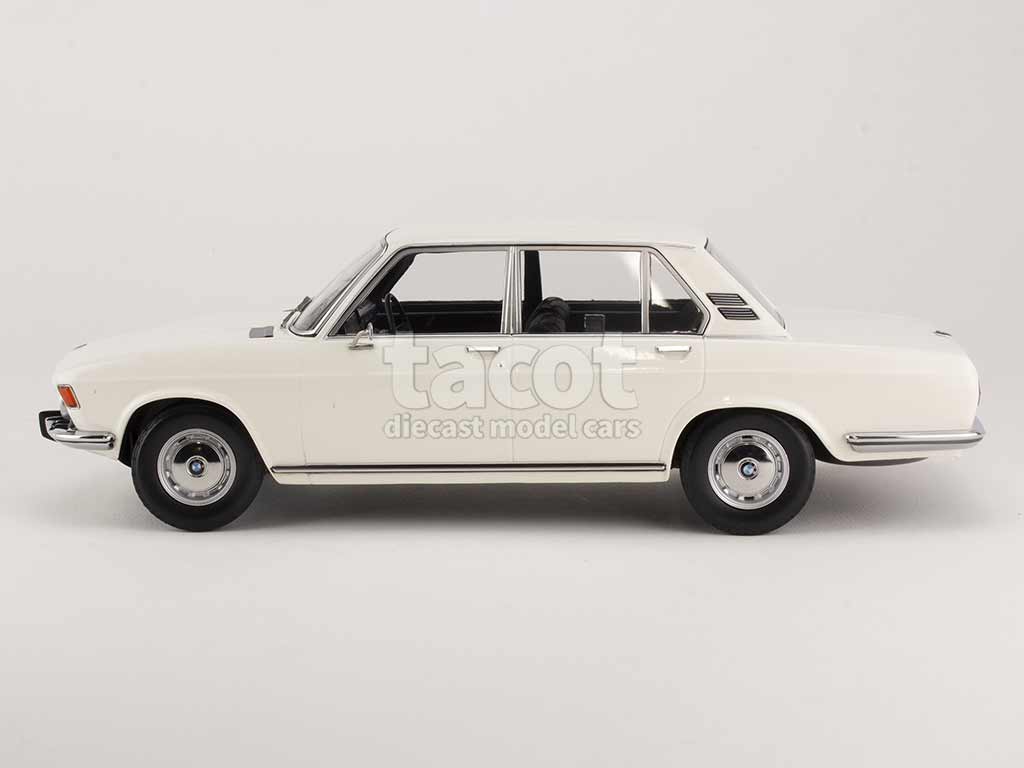 99744 BMW 2500/ E03 1968
