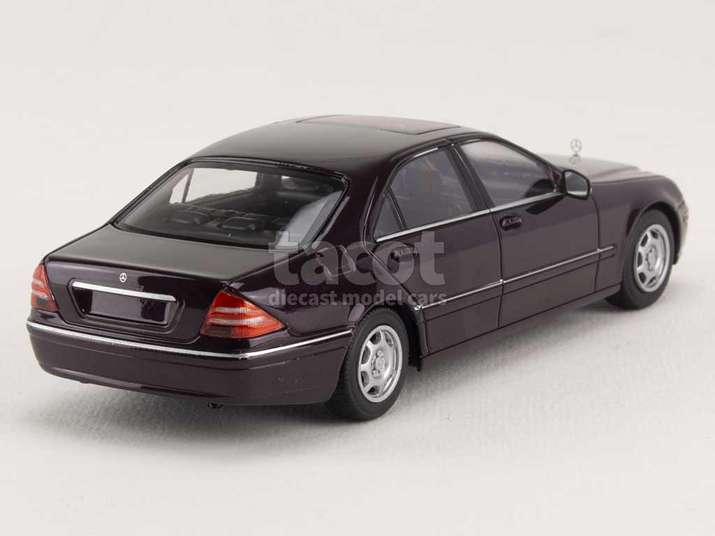 99747 Mercedes S Class/ W220 1998