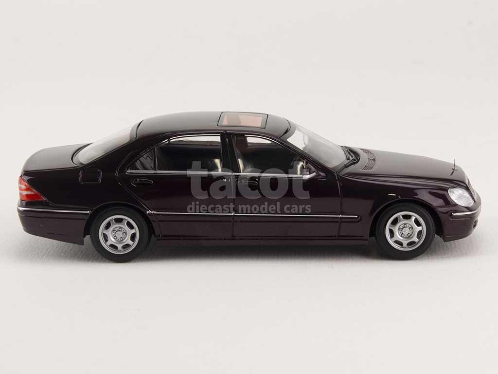 99747 Mercedes S Class/ W220 1998