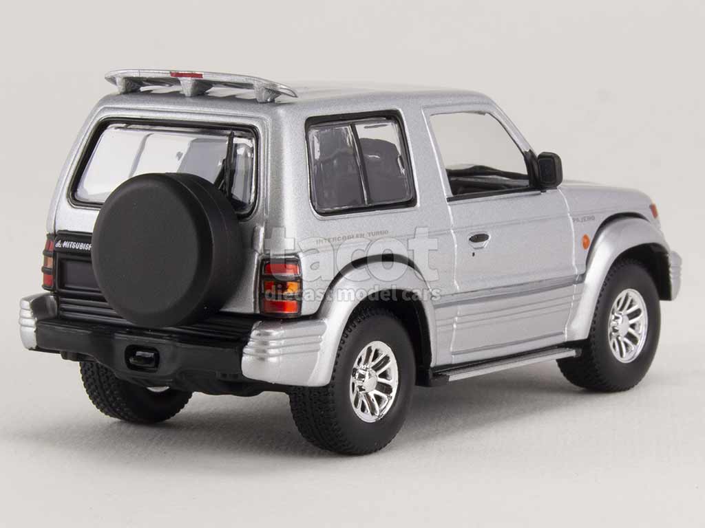 99755 Mitsubishi Pajero 1991