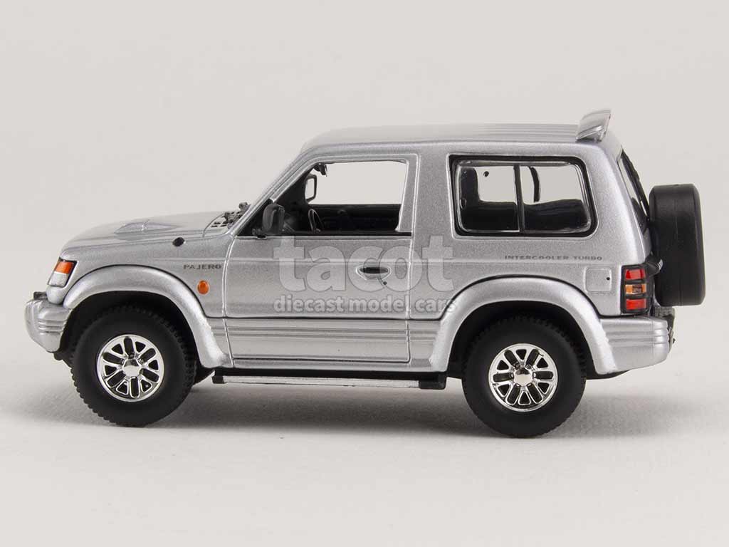 99755 Mitsubishi Pajero 1991