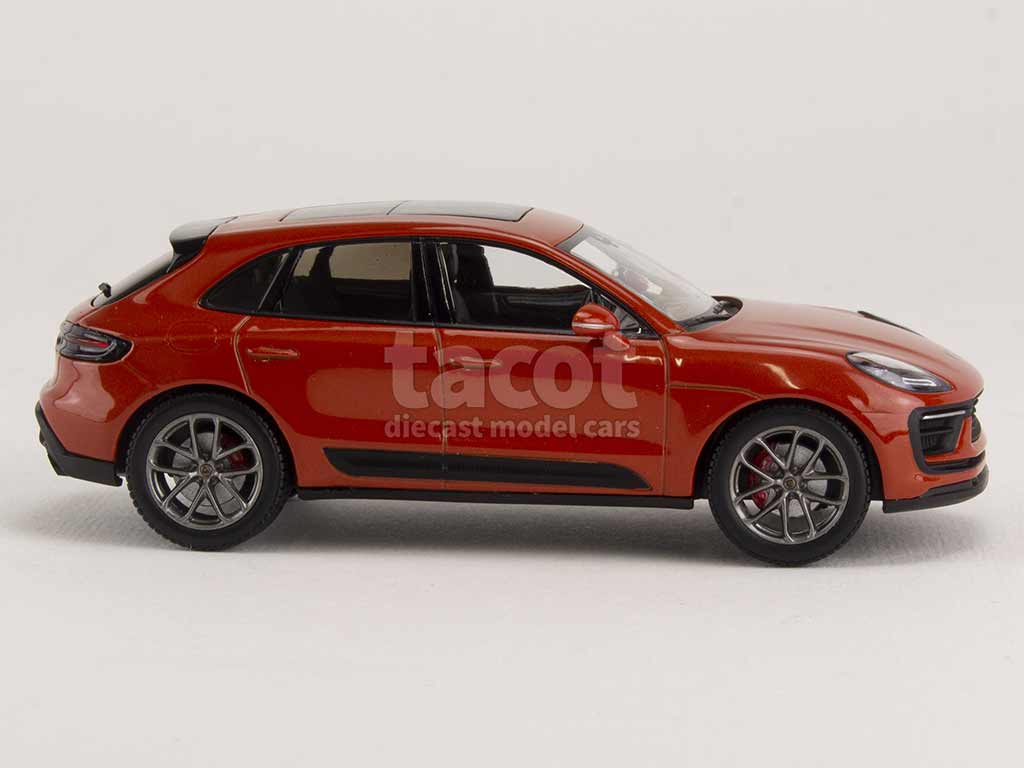 99770 Porsche Macan S 2022