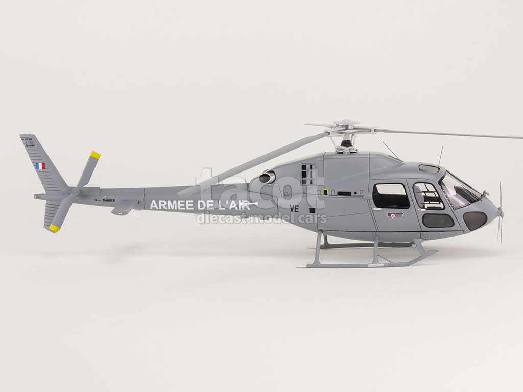 99774 Divers A&eacute;rospatiale AS 555 Fennec