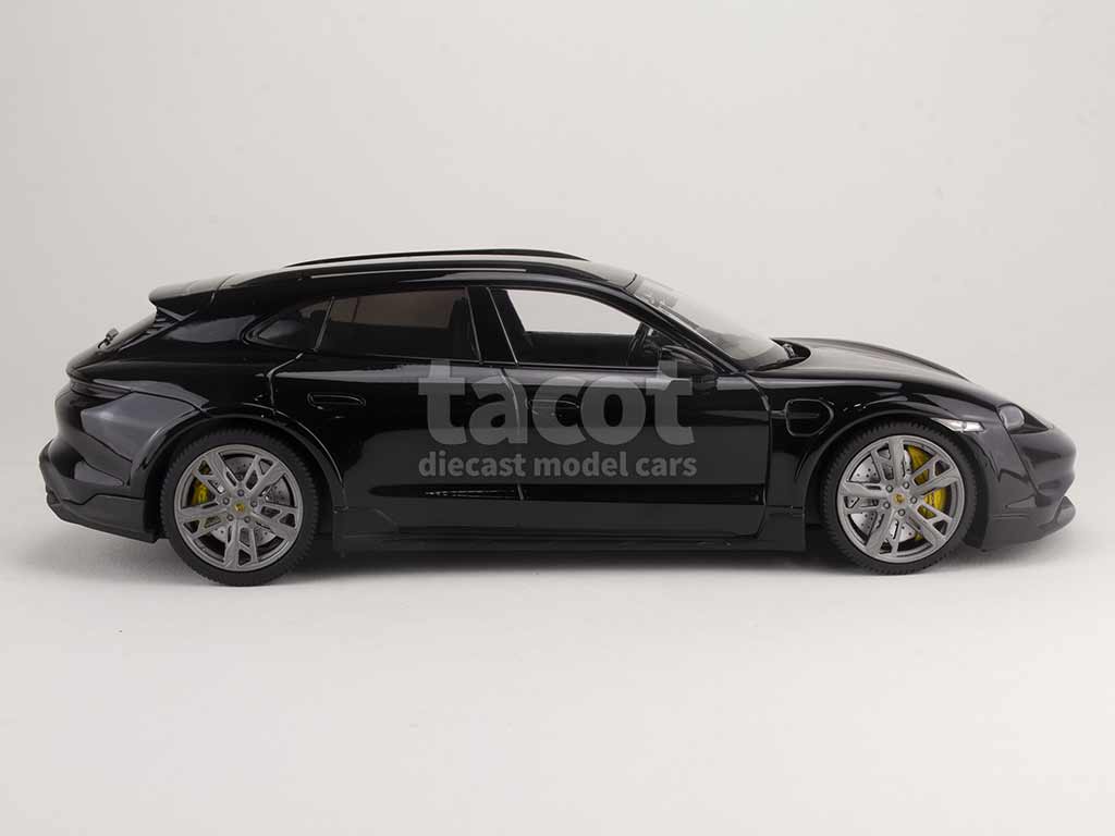 99796 Porsche Taycan Turbo S Cross Turismo 2021
