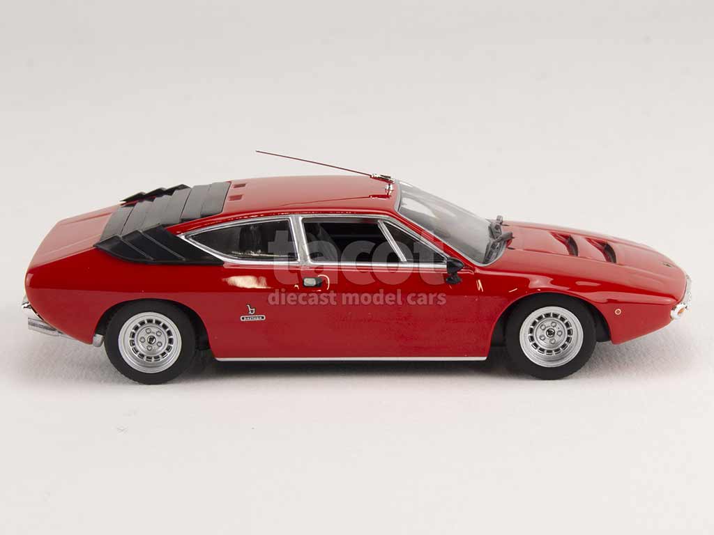 99798 Lamborghini Urraco 1974