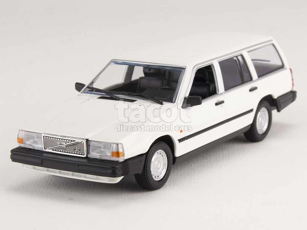 99799 Volvo 740 GL 1986