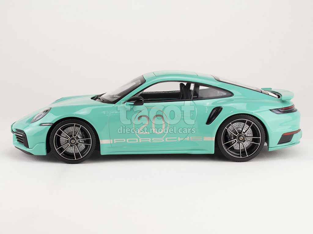 99838 Porsche 911/992 Turbo S 2021