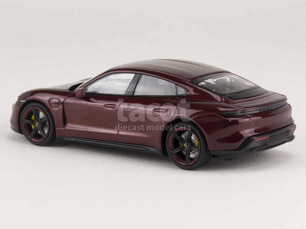 99842 Porsche Taycan Turbo S 2019