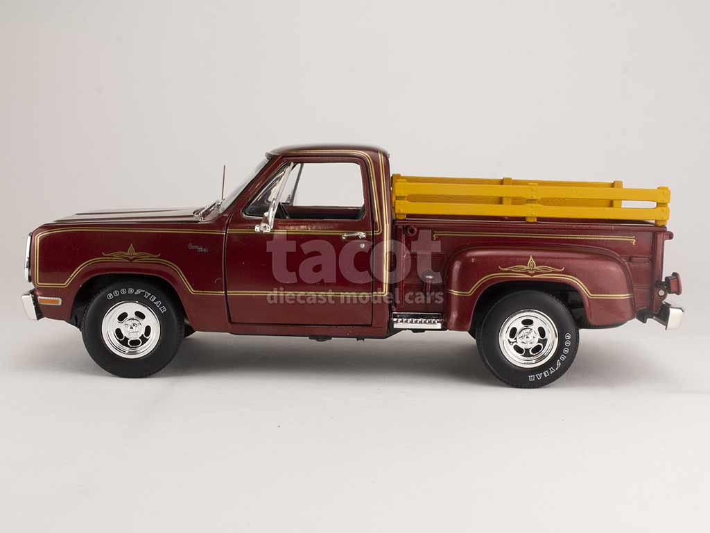 99868 Dodge D100 Warlock II Utiline 1979