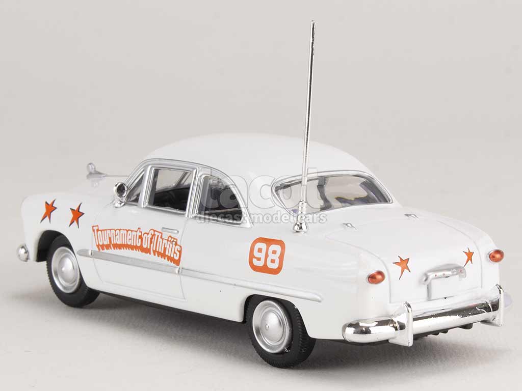 99893 Ford Coupé 1949